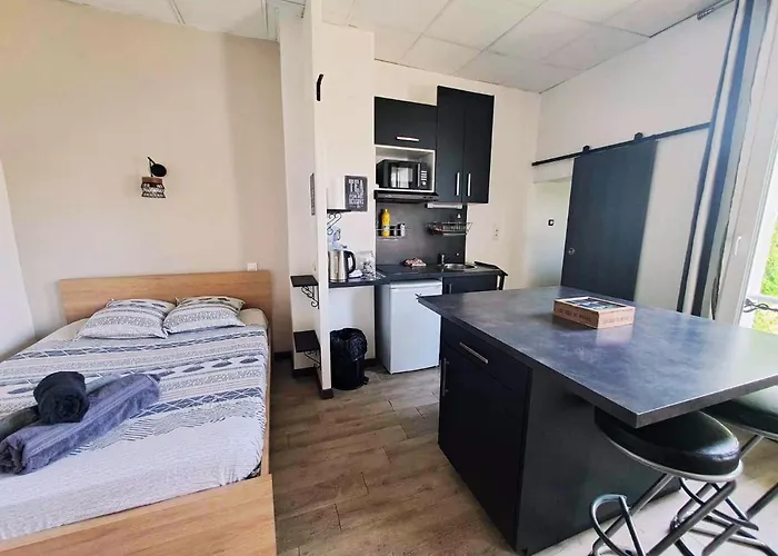 아파트 Centre Stadium 아쟁